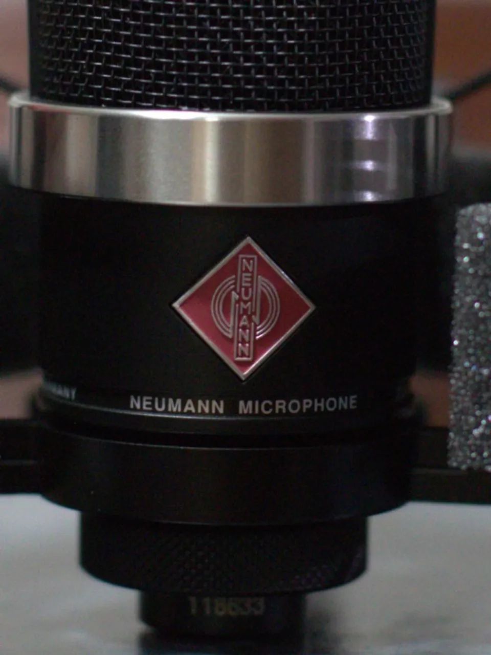 Microfone Neumann Tlm 102 Studio Set.(sem uso) - Foto 2