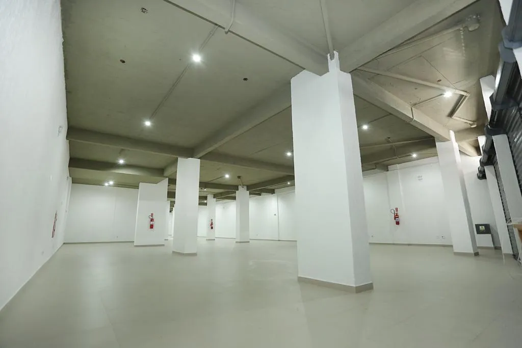 Loja para locação em Rocha Miranda com 650m²