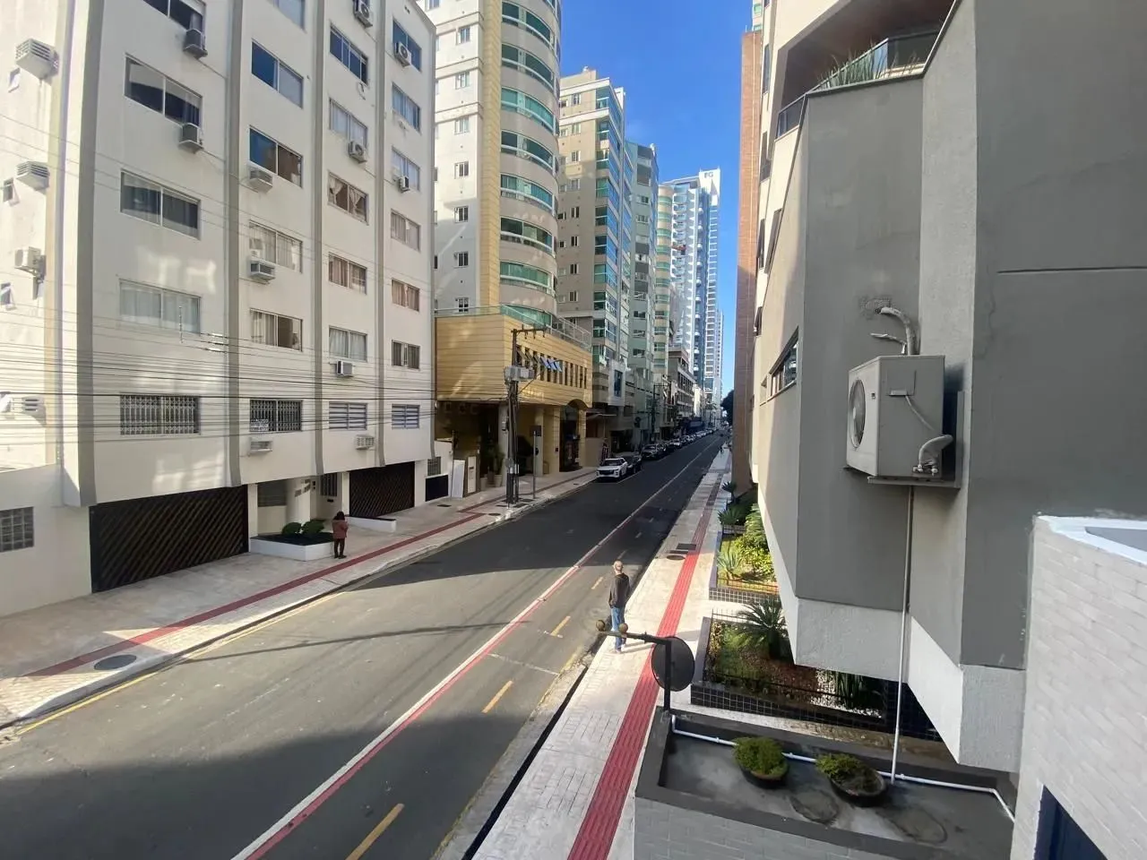 Apartamento com 2 dormitórios para alugar por R$3.700,00/mês - Centro - Balneário Camboriú