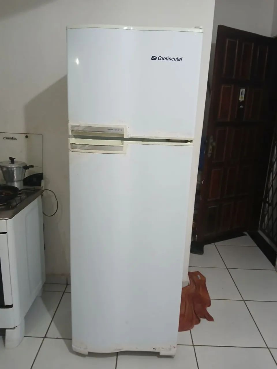 Geladeira Continental Duplex Frost Free 370L - Ótimo estado