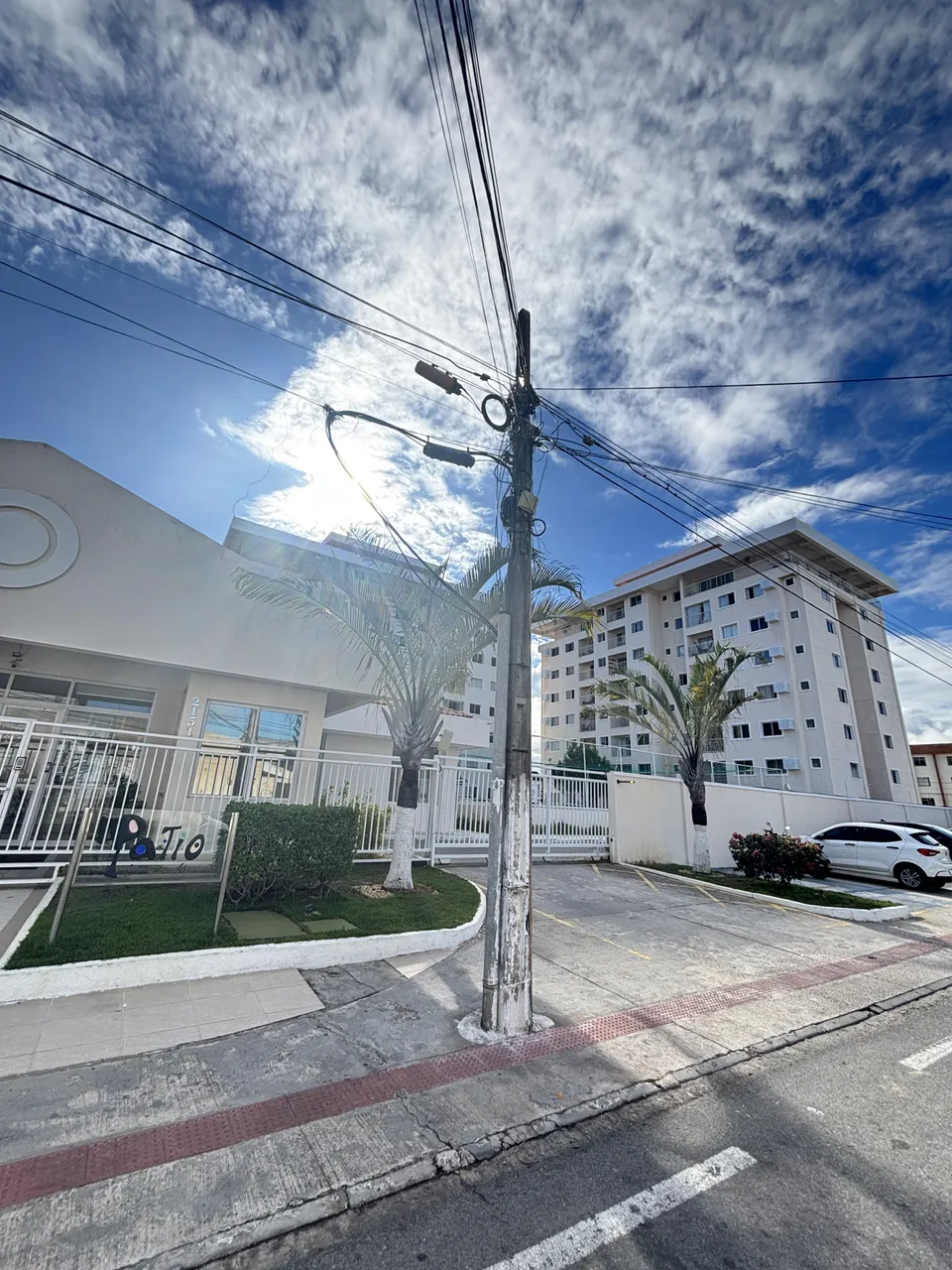 Apartamento para alugar no Condomínio Pátio Coroa do Meio, bairro Coroa do Meio
