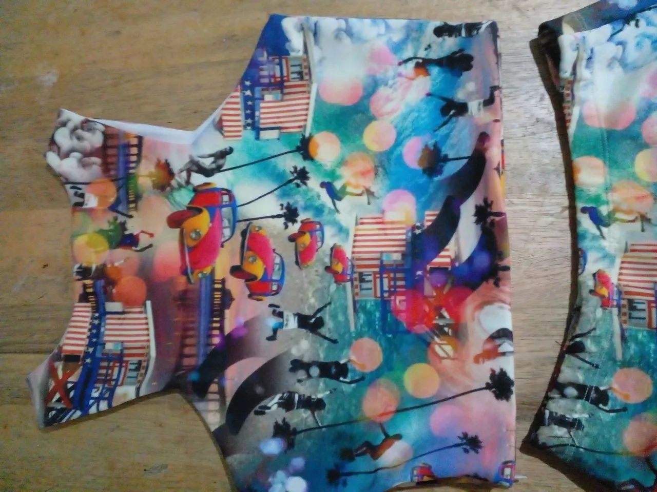 Saia e Top Floral Vibrante.. conjunto  - Foto 5