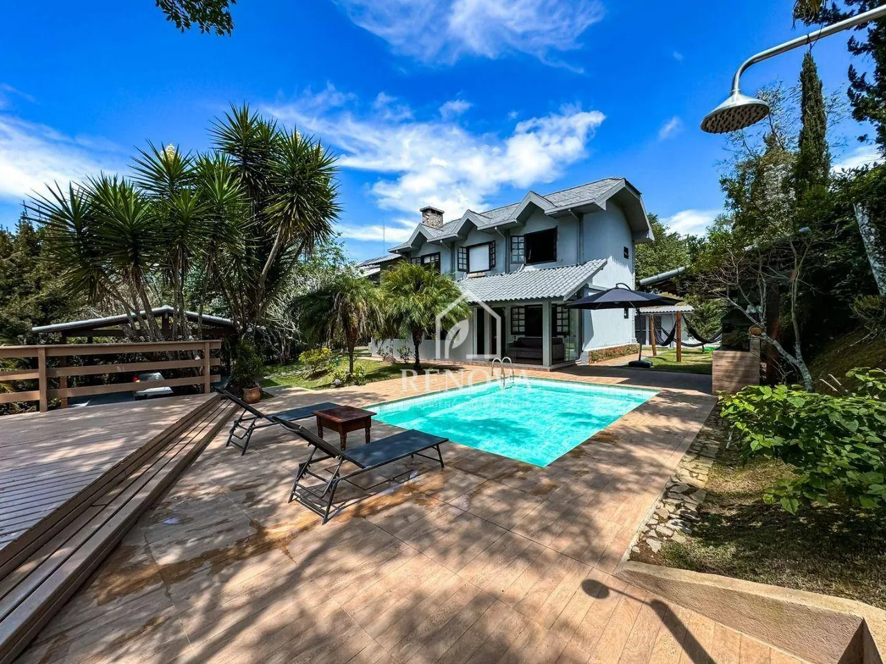 Casa com 4 dormitórios à venda, 259 m² por R$ 1.690.000,00 - Albuquerque - Teresópolis/RJ