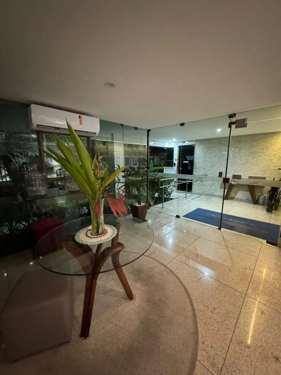 APARTAMENTO EM BOA VIAGEM PARA ALUGUEL ANDAR ALTO NASCSNTE COM 1 QUARTO SEPARADO MOBILIADO - Foto 5