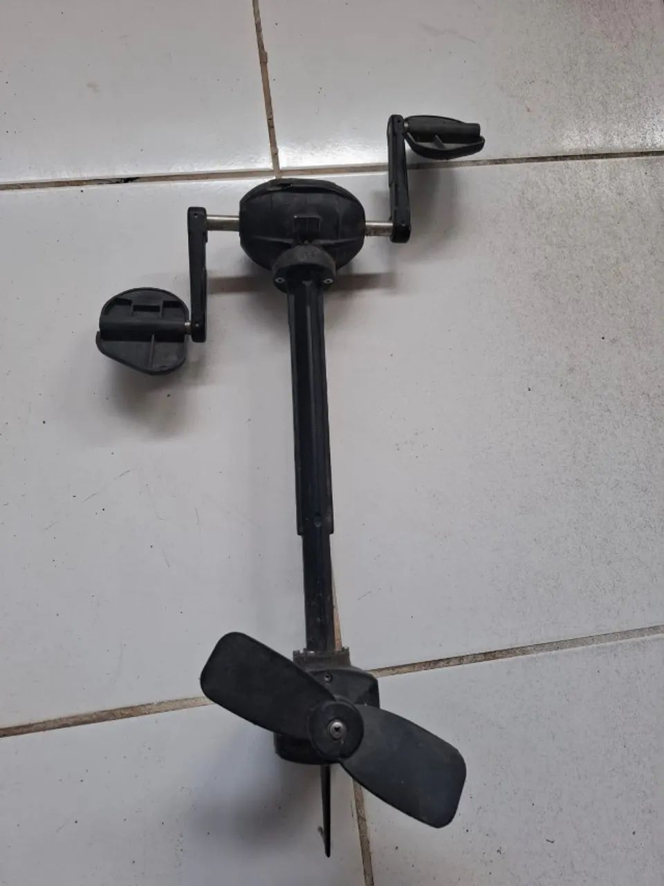 Caiaque duplo FOCA com Pedal e Flutuadores de estabilidade - Foto 2