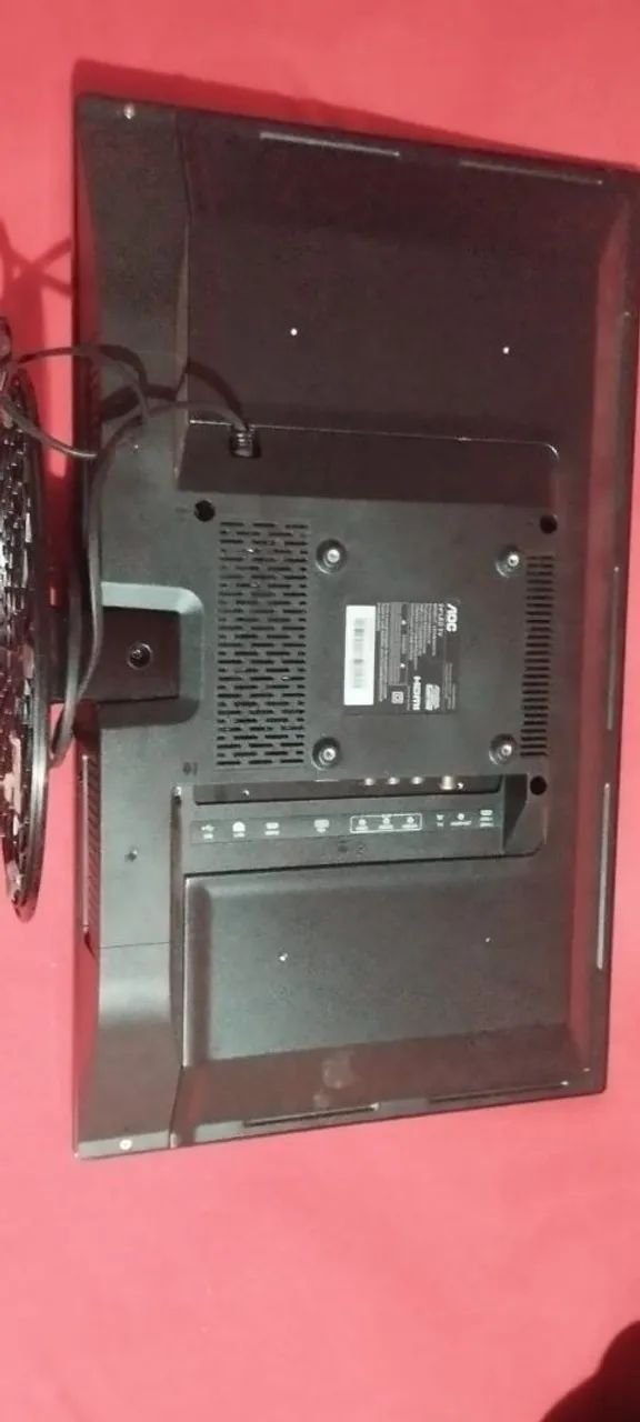 Tv led AOC 24 polegadas com controle  - Foto 3