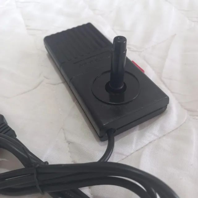 Controle (Joystick) CCE JS-1500 Estilo VG3000 padrão Atari - Foto 2