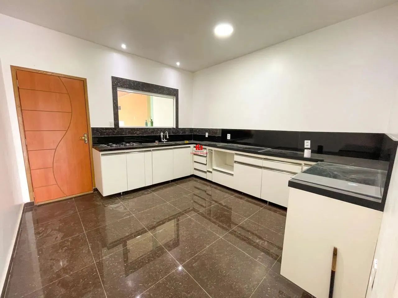Casa Térrea no Quinta das Marinas com 3 Suítes/ Edícula espaçosa/ 4 vagas - Foto 4