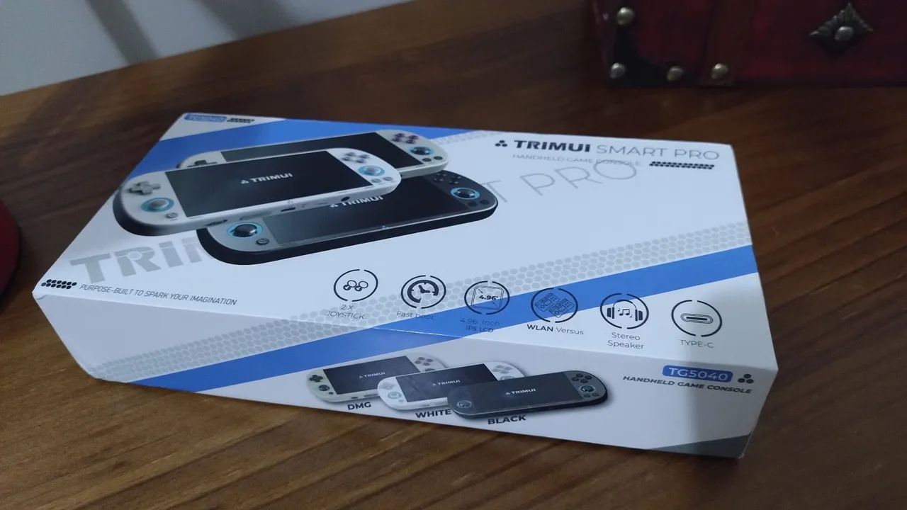 Trimui Smart Pro Branco ou Preto CrossMix e Ports de PC opcionais