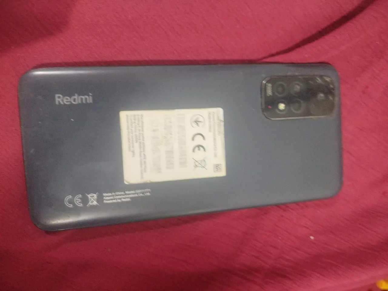 Vendo Celular semi novo, WhatsApp *14