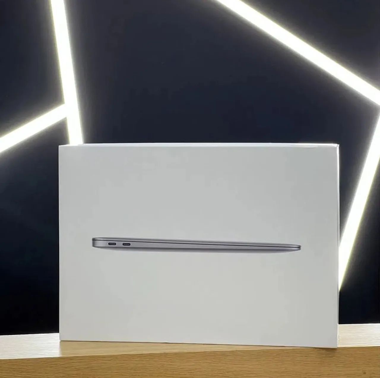 MacBook Air Lacrado na promoção 