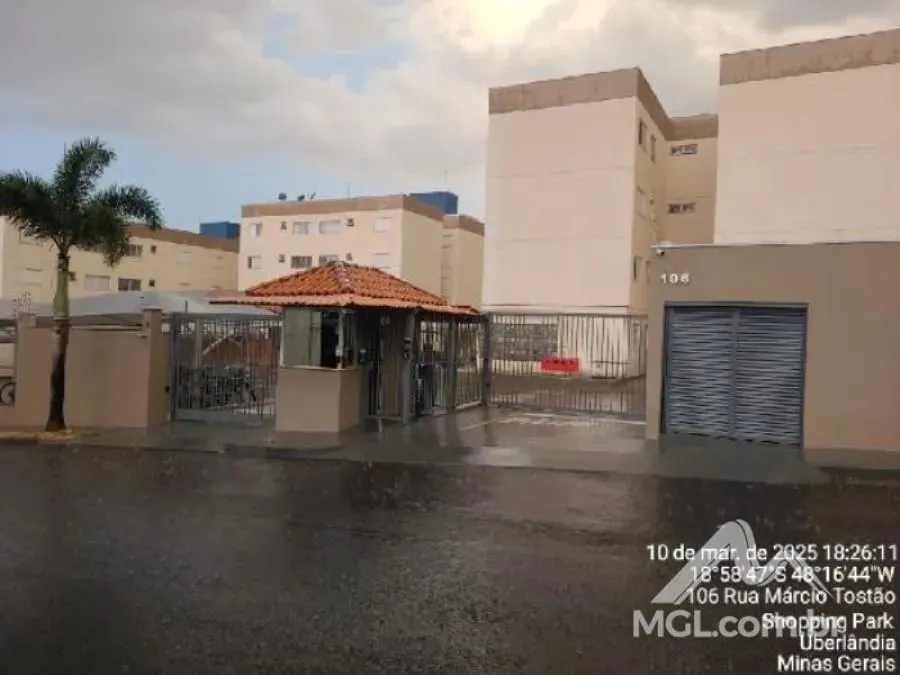 UBERLÂNDIA/MG  Apartamento 2 quartos (F *1943)