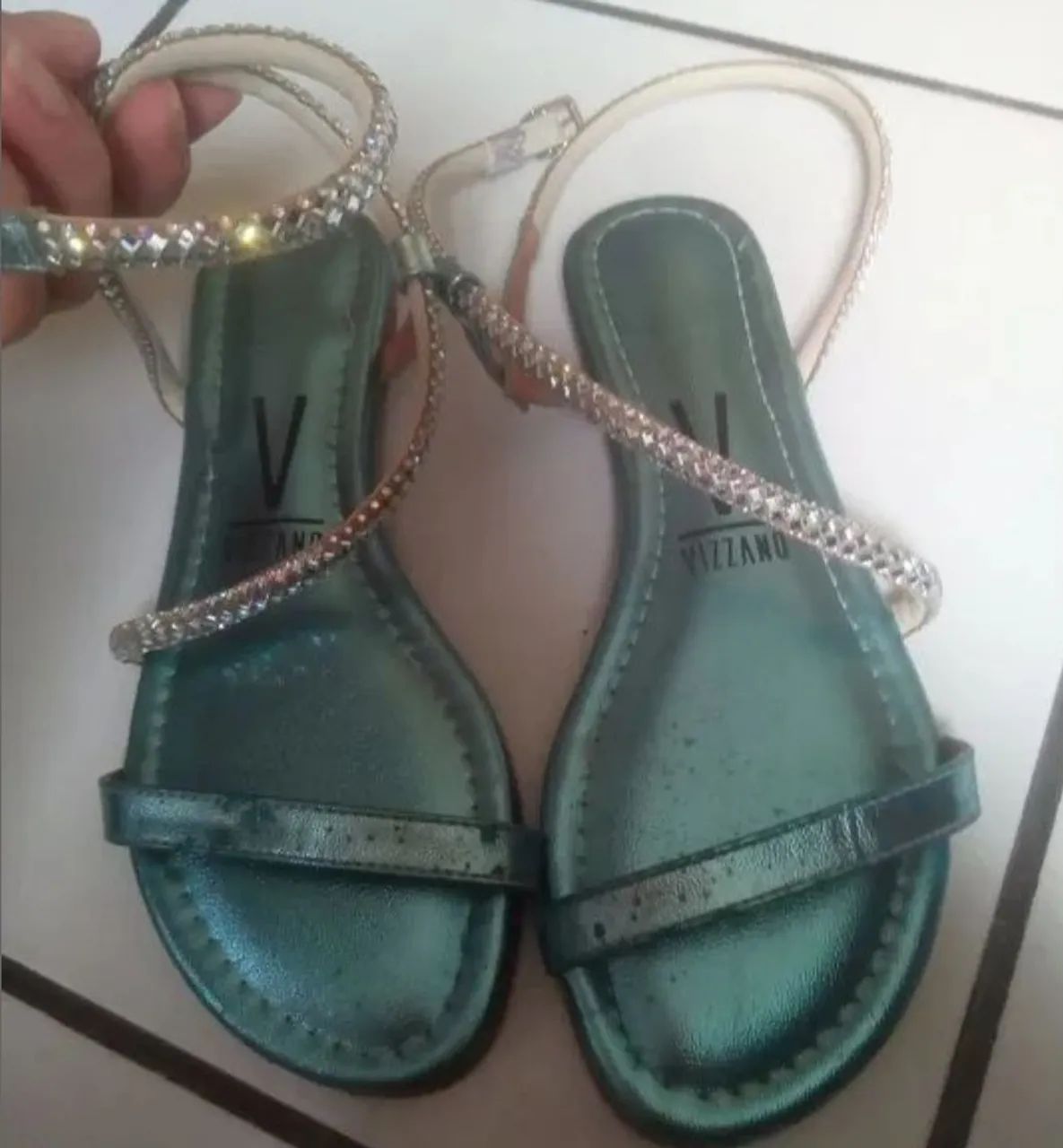 Sapatos e Sandálias  - Foto 3