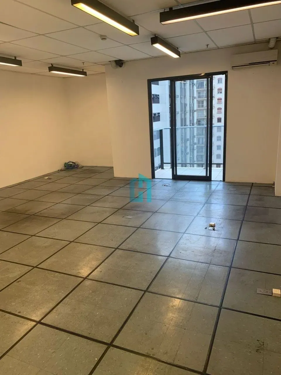 Sala à venda e aluguel em Moema, São Paulo