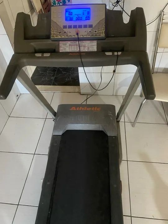 Esteira Elétrica Profissional Athletic Advanced 720EE - Foto 3