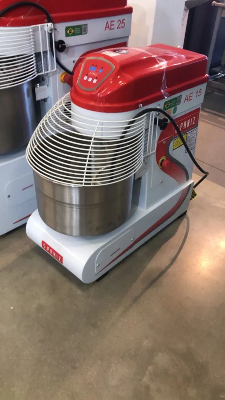 Batedeira Industrial G.Paniz AE15 - Eficiência na sua produção!