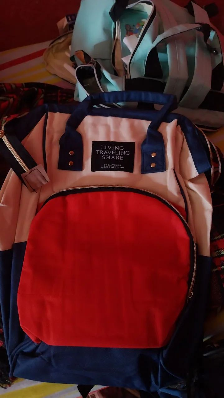 Mochila Multifunção infantil Living Traveling Share