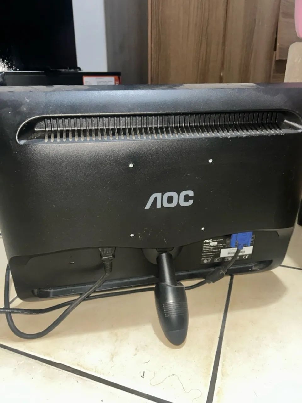 Monitor AOC 19 LCD Widescreen  - Foto 2