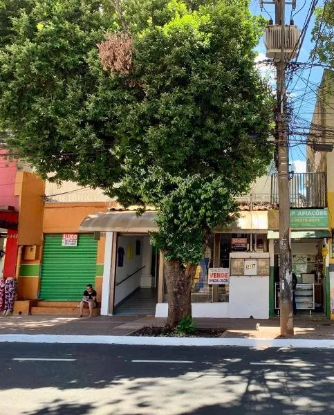 Sobrado Central para Comercio