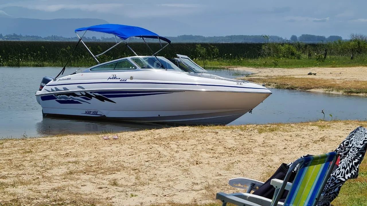 Lancha focker 222 ano 2006 motor 200hp 2t - Foto 5