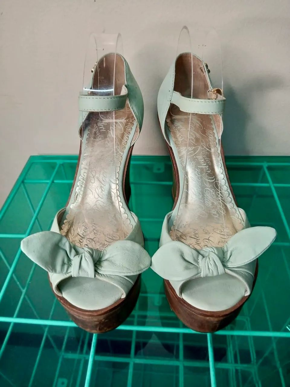 Sandália Plataforma Colcci Verde Menta com Salto Amadeirado - Tamanho 36 - Foto 5