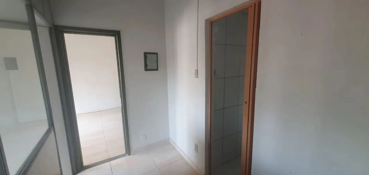 Sala comercial pronta para locação em Madureira
