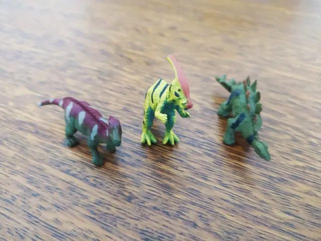 Conjunto De Dinossauros De Brinquedo - Foto 2