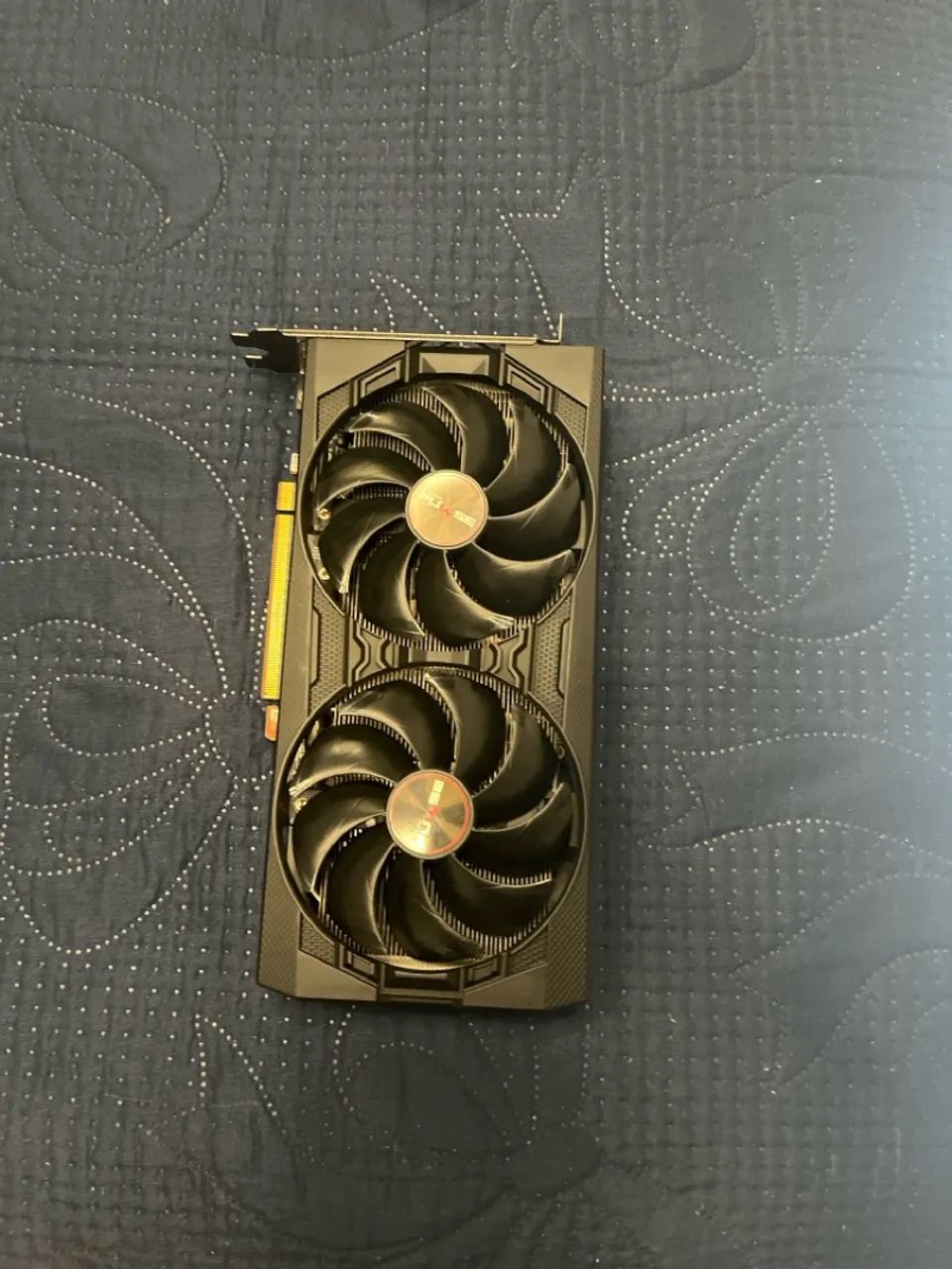 -PLACA DE VIDEO SAPPHIRE RADEON RX 5600 XT 6GB PULSE 256 BITs