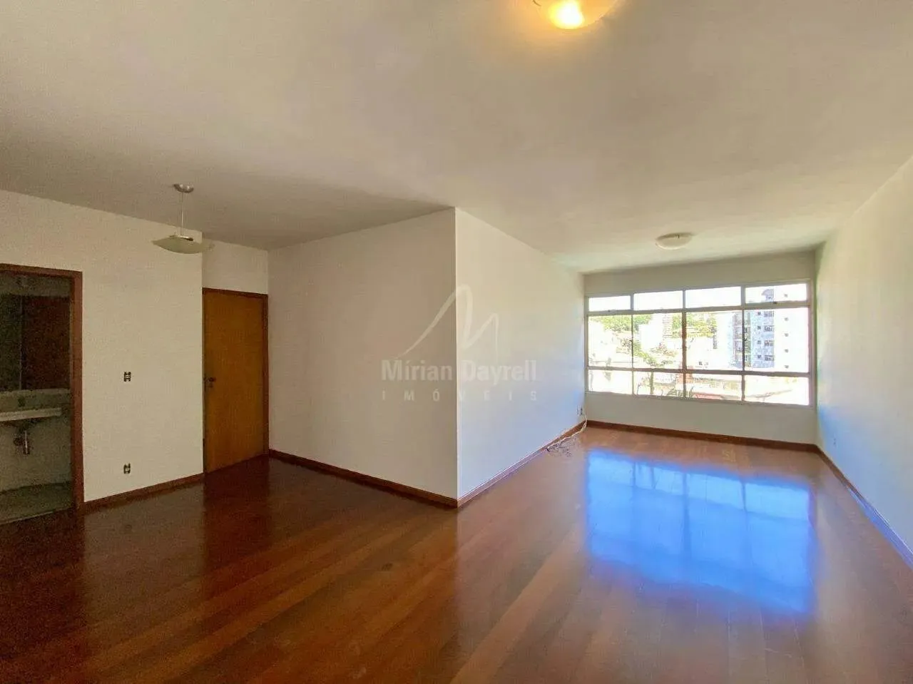 Apartamento 4 quartos no bairro Santo Antônio