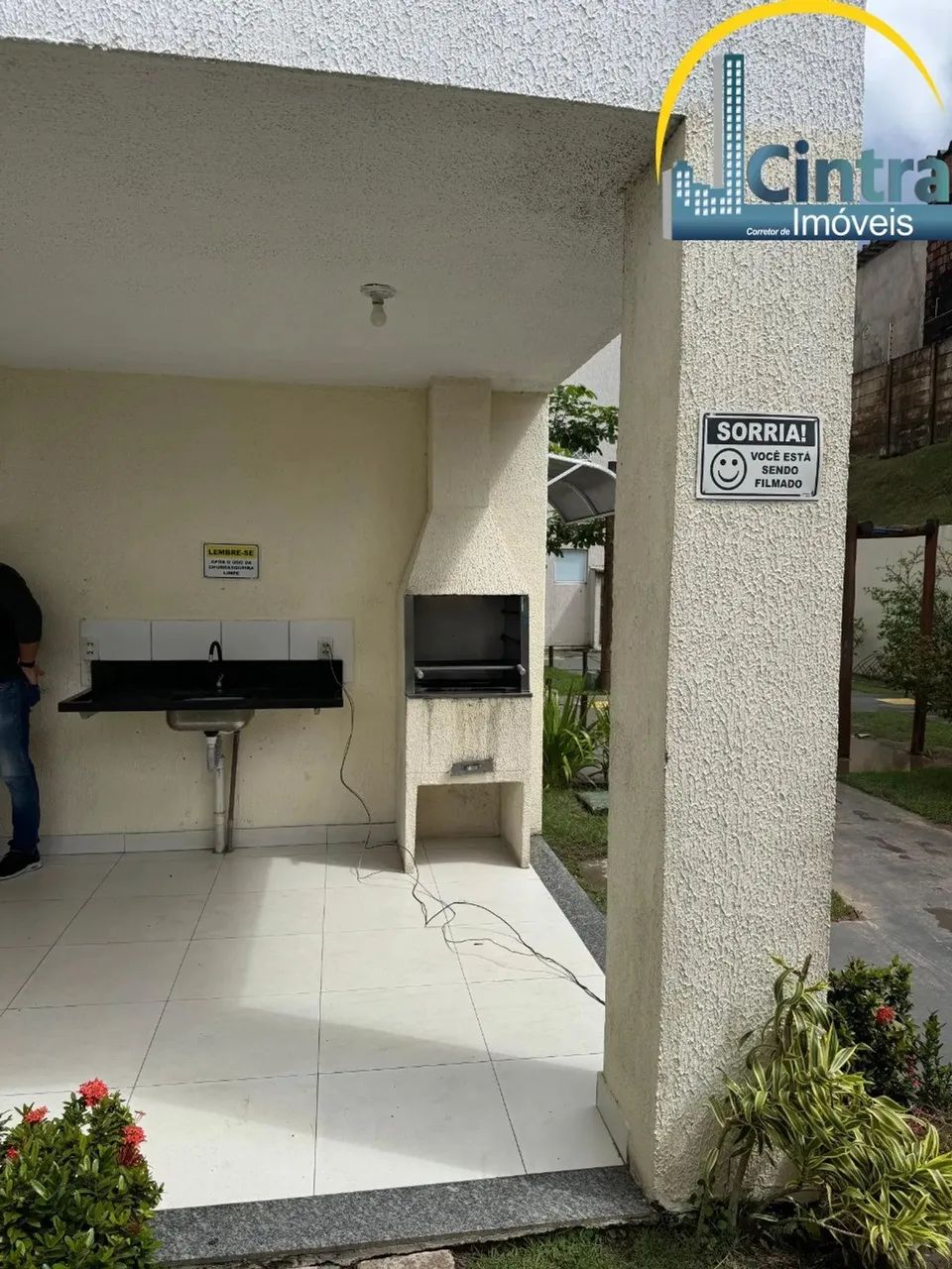 Vendo apartamento térreo, 2/4 no Cond. Torres de Campinas, em frente à Estação Pirajá, R$  - Foto 2