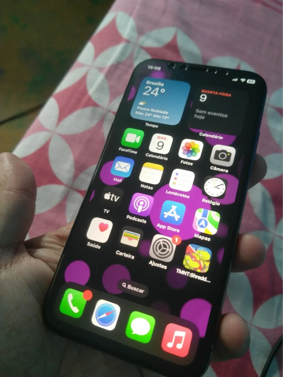 iPhone XS muito novo sem detalhes