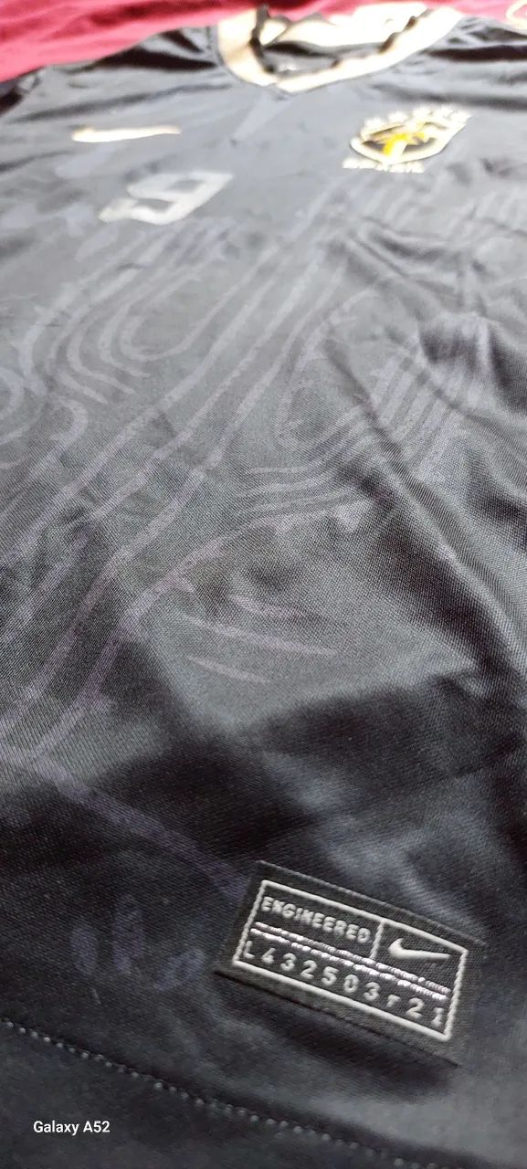 Camisa do Brasil - Nike - Tamanho G - usada.  - Foto 5