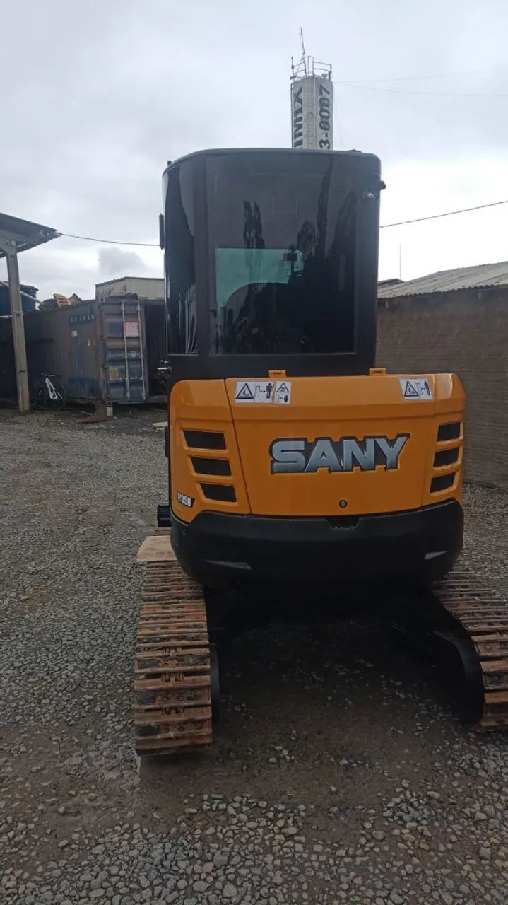 Mini escavadeira Sany SY35U ano 2021 com 2.816 horas.  - Foto 5