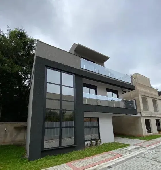 Casa em Condominio fechado para locação! Mobiliada e Alto padrão 228 m2 -  Santa Felicidad