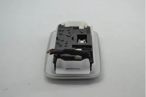 Luz Cortesia Interna Teto Fiat Cronos 2018 Original - Foto 4