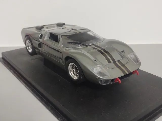 Ford GT 40 Street Version Eagles Race 1/18 perfeita com caixa - Foto 5