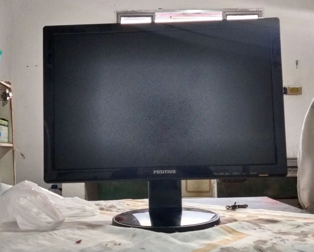 Monitor Positivo - 19 polegadas 
