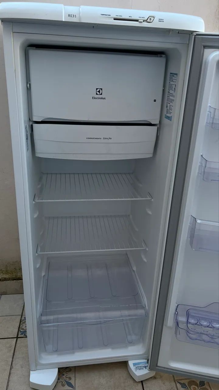 Geladeira Eletrolux  - Foto 2