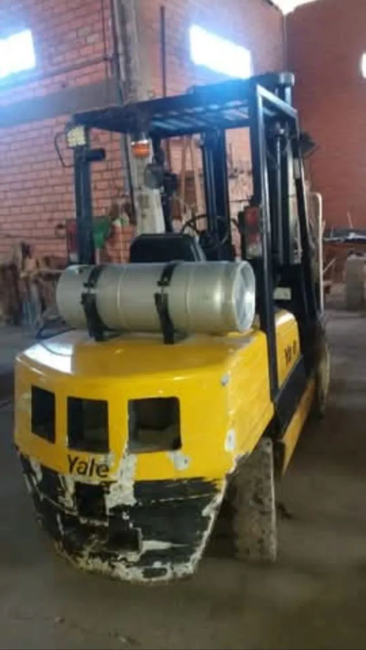 Empilhadeira yale - Foto 3