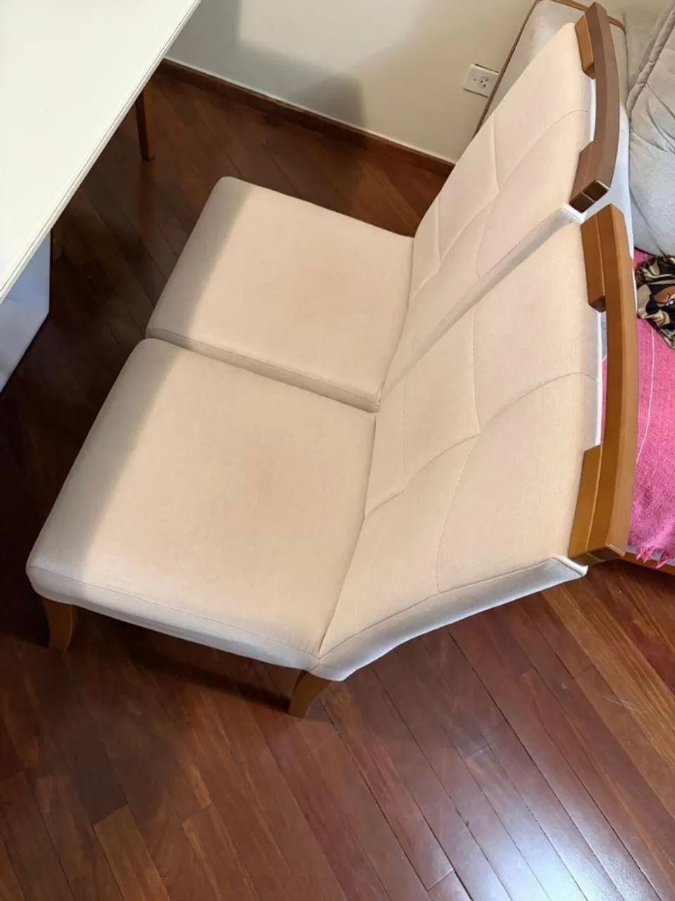 VENDO ELEGANTE MESA 6 CADEIRAS - Foto 5