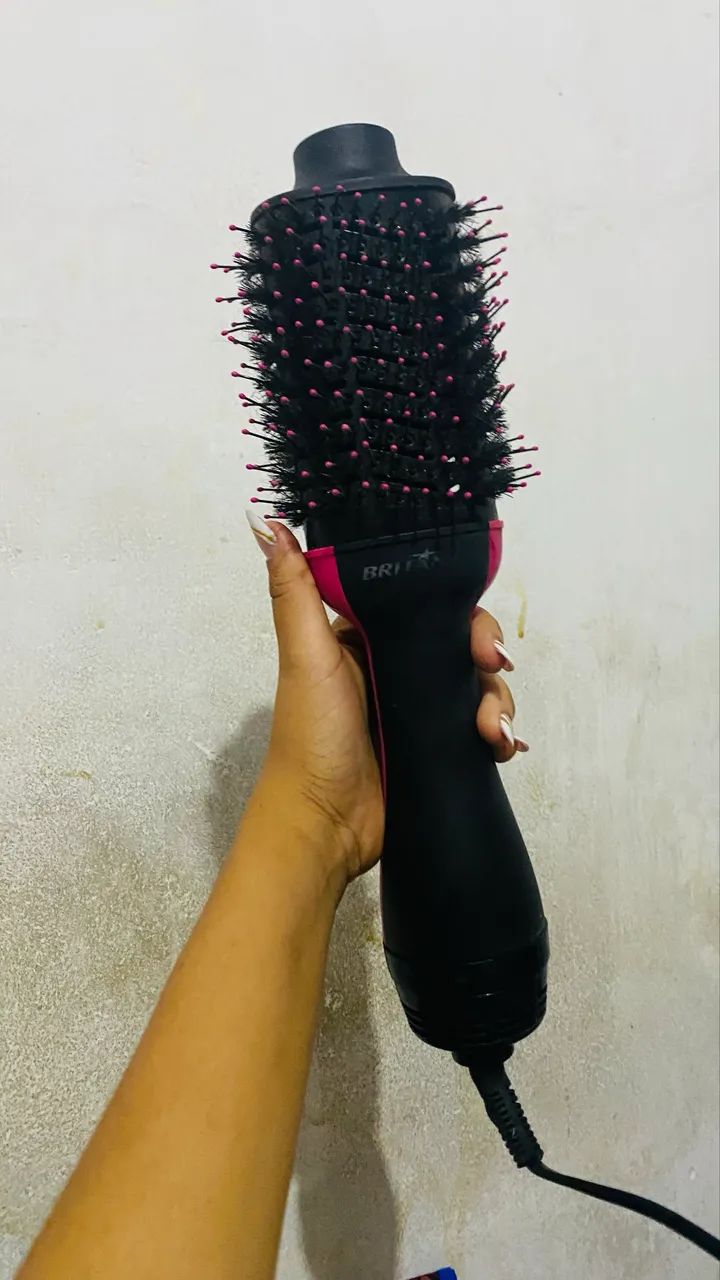 Escova secadora Britânia 