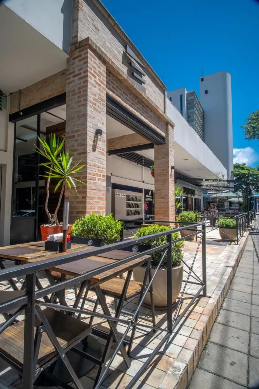Vende-se Loja Shopping Esplanada | 33m² | R$ 650mil