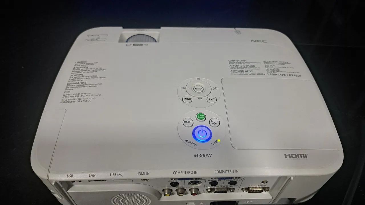 VENDO PROJETOR NEC M300X