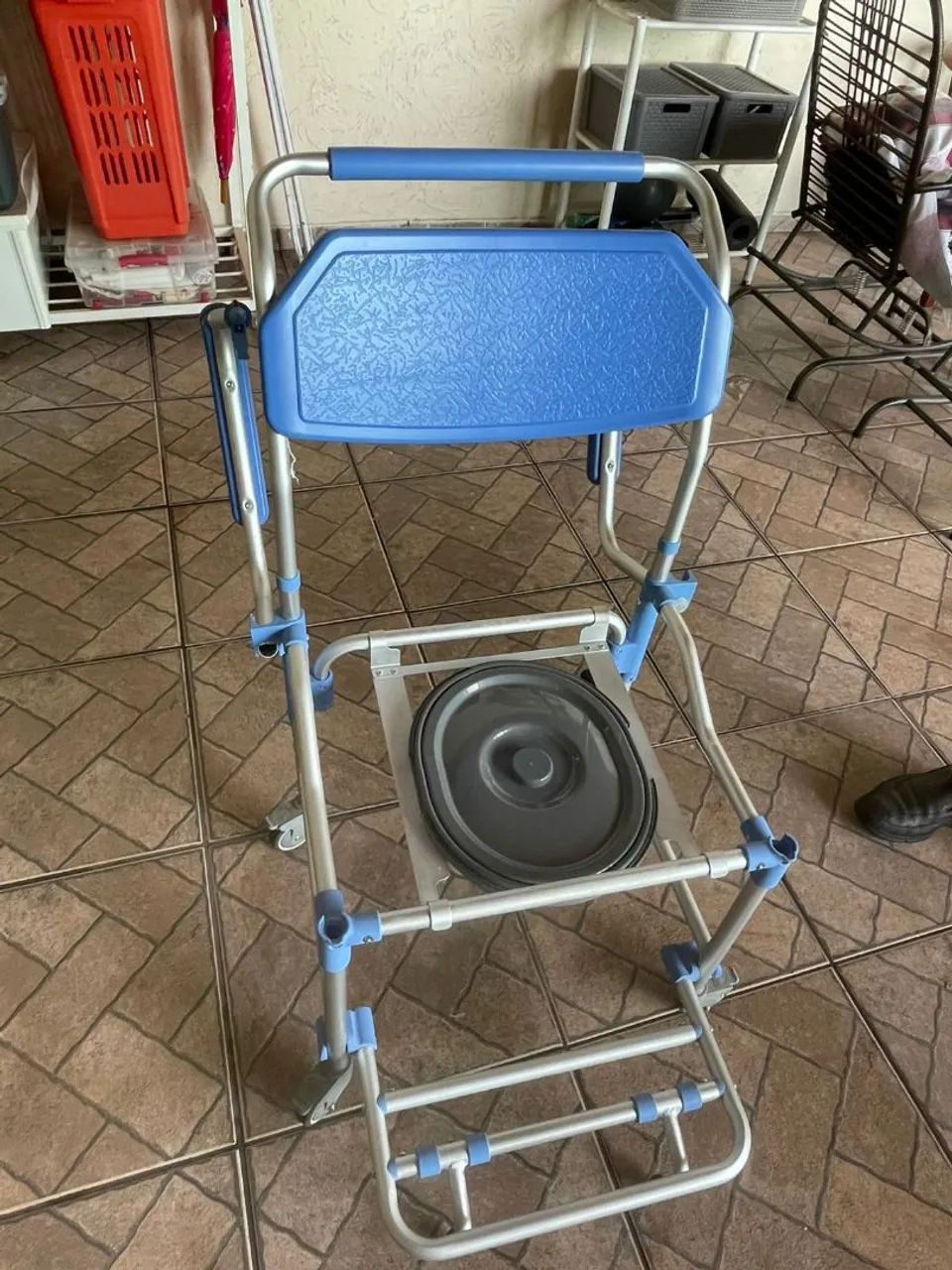 CADEIRA DE BANHO - Foto 2