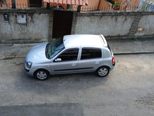 Renault Clio Clio Privilège Hi-Flex 1.6 16V 5p 2005