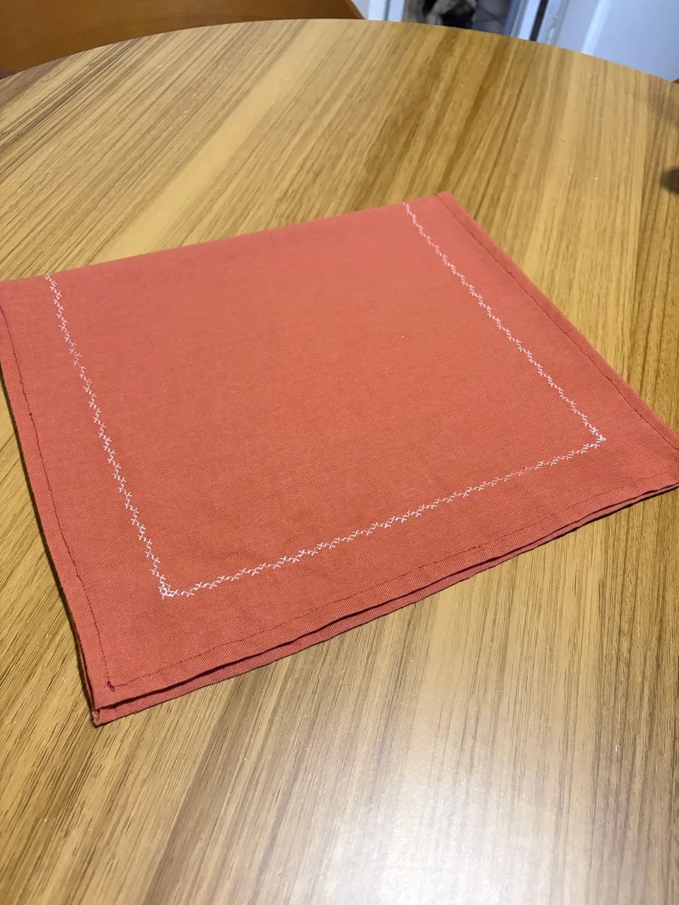 Trilha de mesa em linho  - Foto 3