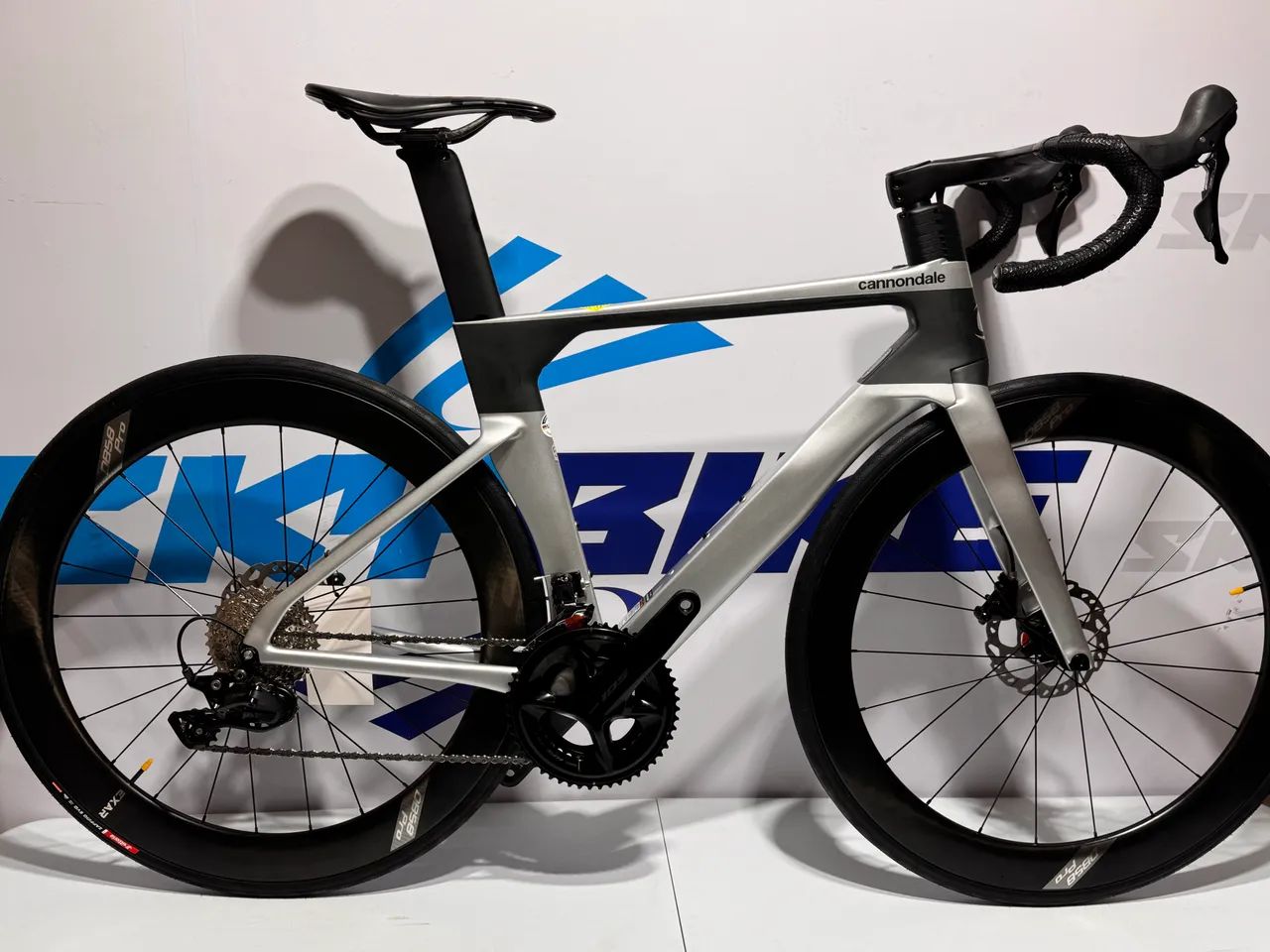 CANNONDALE SYSTEMSIX CARBON DISC HI-MOD TAMANHO 54 ZERO