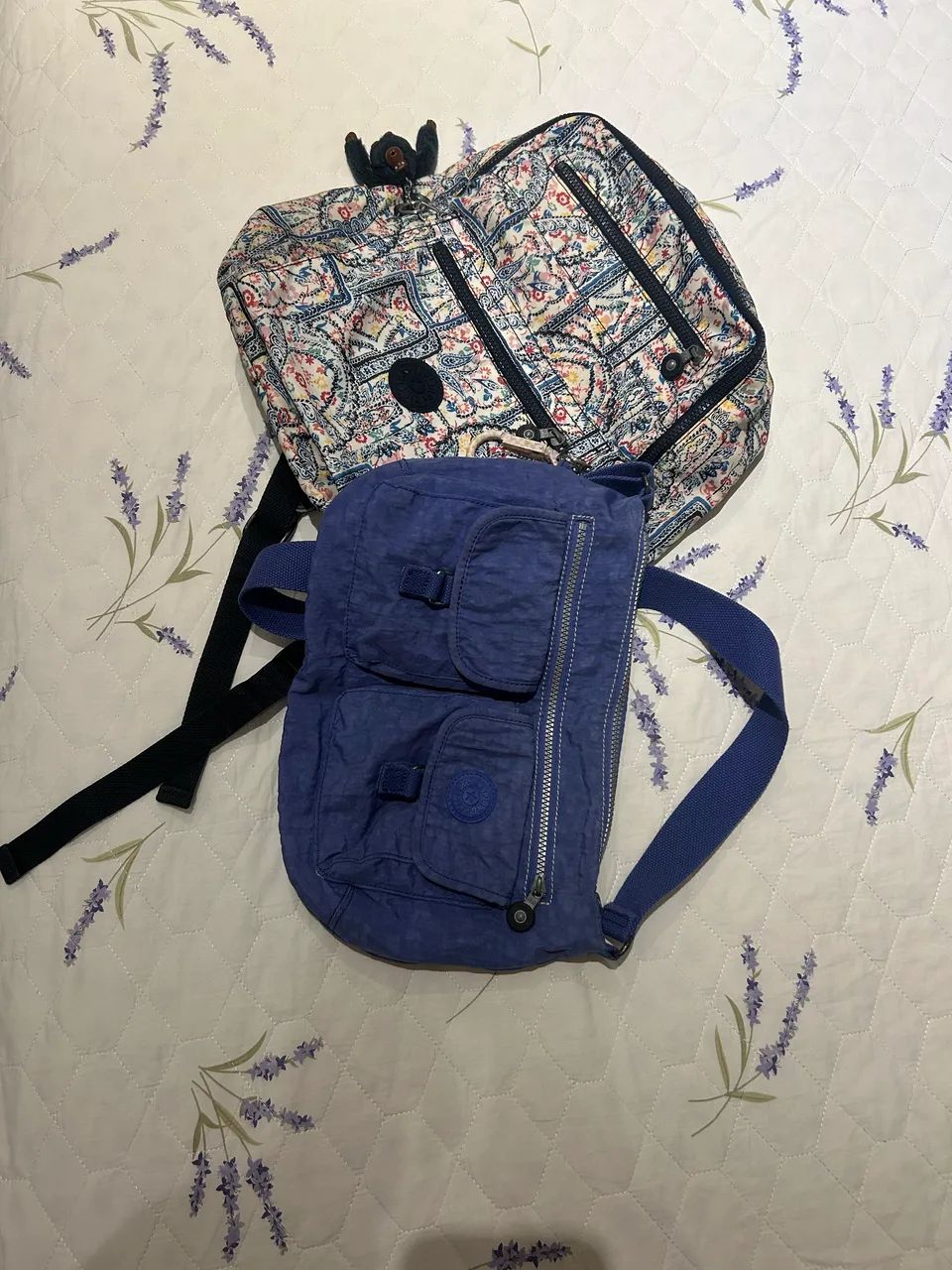 2 BOLSAS KIPLING PELO PREÇO DE 1