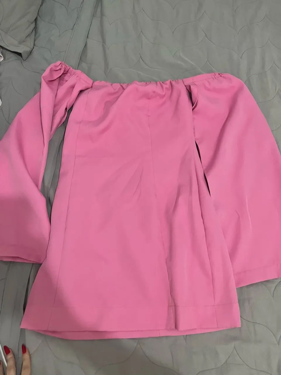 Vestido rosa com mangas abertas  - Foto 2