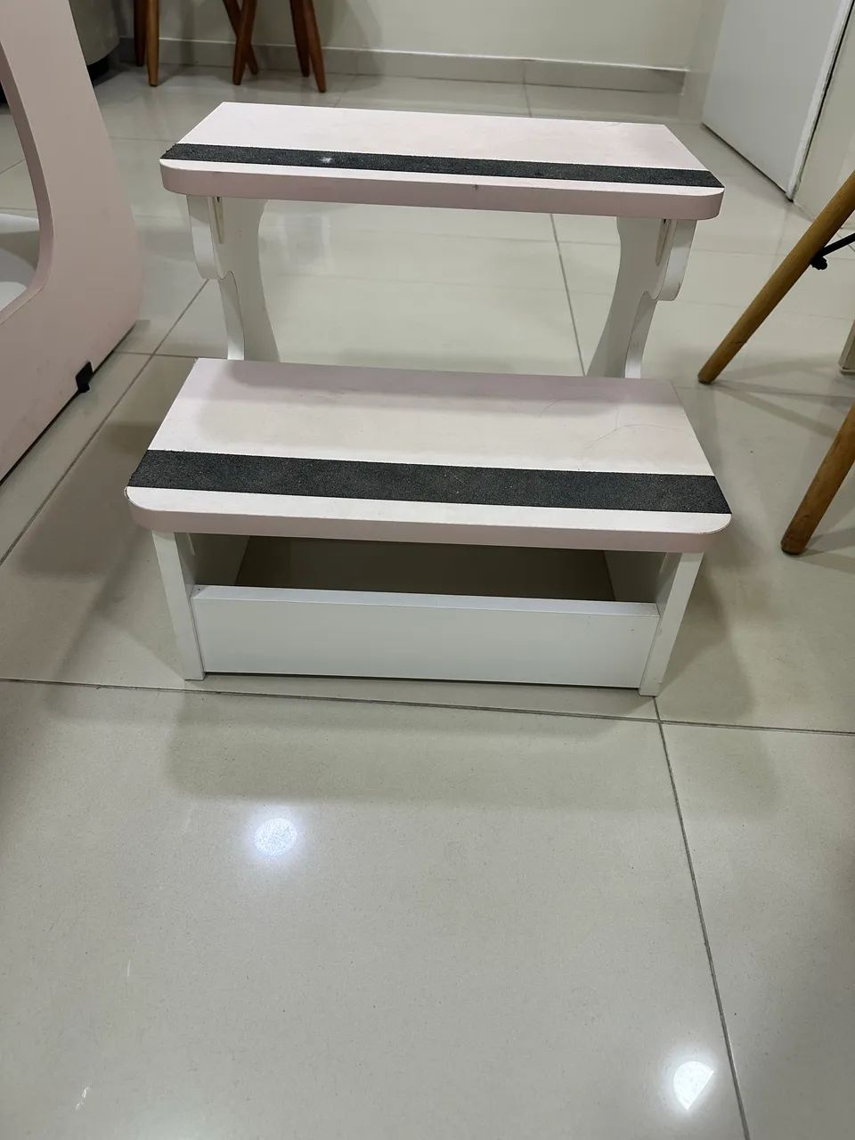 Escada  - Foto 2